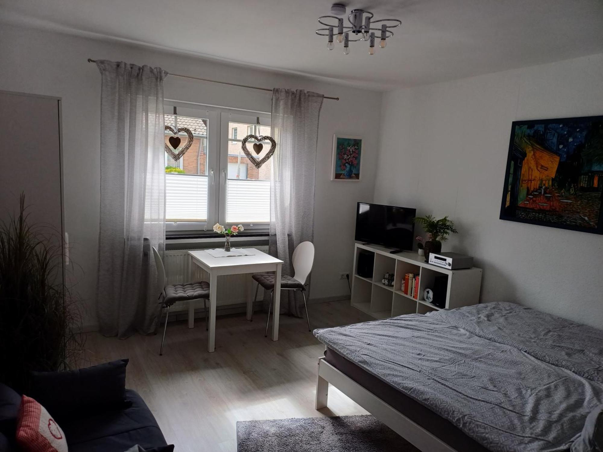 Appartement Haus Am Roesberg à Bornheim  Extérieur photo